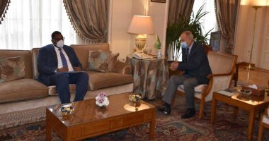 الجامعة العربية تجدد التزامها بدعم الصومال.. أبو الغيط يعطى الأولوية للأمن والاقتصاد خلال لقاء وزير الرئاسة الصومالى.. والحوار السبيل لإنهاء الأزمة السياسية.. ويسعى لمواجهة التدخلات الإقليمية لتقويض الدولة    