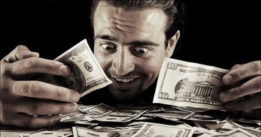 4 أبراج تفضل المال على الحب.. الجوزاء لأنه عملى والقوس يبحث عن الأمان