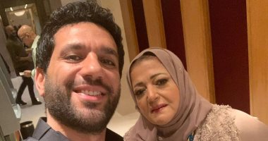 رسالة متأخرة.. حسن الرداد لوالدته فى احتفالات العالم بيوم المرأة: لازم أشكرك