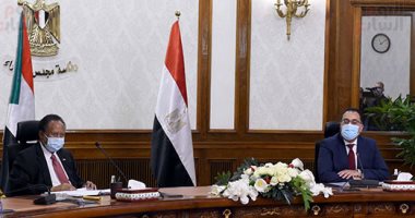 رئيس الوزراء السودانى: استفدنا من التجربة المصرية فى ملف الإصلاح الاقتصادى..صور