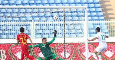 التعادل الإيجابي يحسم مواجهة ضمك والاتفاق فى الدوري السعودي.. فيديو 