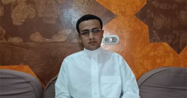 حنجرة ذهبية.. الأول على الجمهورية بحفظ القرآن يبدع فى التلاوة بالقراءات السبع