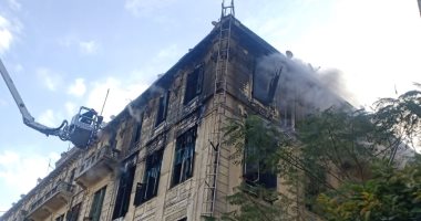 محافظ القاهرة يشكل لجنة هندسية لفحص عقار محترق فى الموسكي