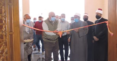 محافظ الوادى الجديد يفتتح مسجد الحصرى بالفرافرة بتكلفة 9 ملايين جنيه.. صور