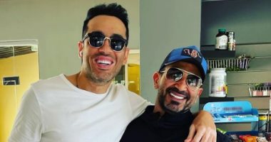 أحمد سعد يمازح رامى جمال × صورة جديد لهما: رومانسى فى الأغانى والجيم