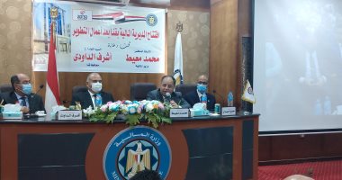 وزير المالية: الفاتورة الالكترونية تمكن الاطلاع على مبيعات ومشتريات الشركات لحظيا