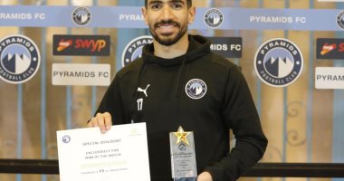 محمد فاروق أفضل لاعب فى مباراة بيراميدز والعبور 