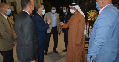 سفير الإمارات يشيد بالمشروعات العملاقة فى مصر خلال لقائه بمحافظ المنيا.. صور