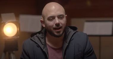 "بقت معايا" .. محمود العسيلى يطرح أحدث أغانيه .. فيديو