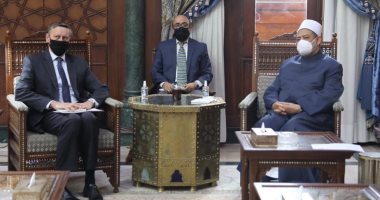 شيخ الأزهر لسفير ألمانيا: قلقون من تصاعد الأنشطة العدائية لليمين المتطرف بأوروبا