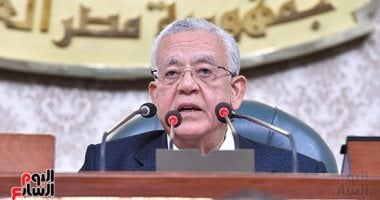 رئيس مجلس النواب: ننتظر نتائج التحقيقات لمعرفة أسباب حادث قطارى سوهاج