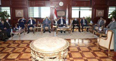 تكريم 6 محافظين سابقين لبنى سويف ضمن الاحتفال بالعيد القومى للمحافظة..فيديو و صور