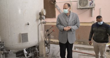 محافظ أسيوط يتابع سير العمل بمنظومة شبكات الأكسجين بمستشفى المبرة