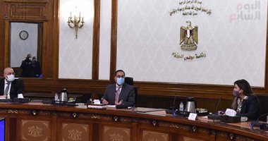 رئيس الوزراء يتابع مشروعات الإسكان بالمبادرة الرئاسية حياة كريمة