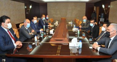 المصرية للاتصالات تبحث التعاون مع "الاتصالات الدولية الليبية" 