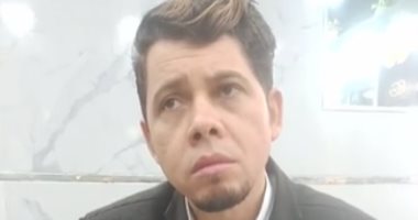 كأنك تسمع نصر الدين طوبار.. "إبراهيم" حنجرة ذهبية ستأخذك للسماء.. فيديو