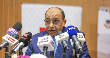 وزير التنمية المحلية يصل أسوان لمتابعة جهود إعمار المناطق المتضررة من السيول