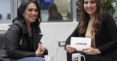 مى فاروق تحتفل بنجاح كليبها الجديد "آه يا طير" على تليفزيون اليوم السابع