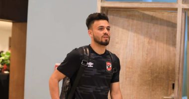صلاح محسن جاهز للمشاركة في التدريبات الجماعية بعد انتهاء إجازة الأهلي