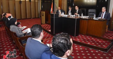 رئيس "الاعتماد والرقابة" يستعرض إجراءات تسجيل المنشآت الصحية أمام "صحة النواب".. صور