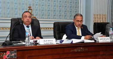 محافظ الإسكندرية أمام "محلية النواب": 2300 عقار آيل للسقوط