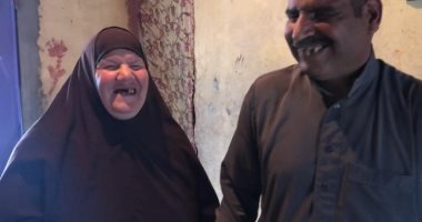 عيد وعايدة زوجان من سيناء قهرا الظلام بتربية 6 أبناء.. لايف