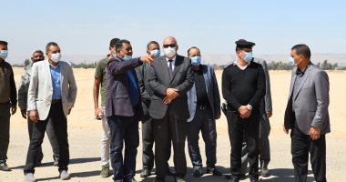 محافظ قنا يعلن بدء تسلم أراضى مدينة الأمل للمستحقين أبريل المقبل