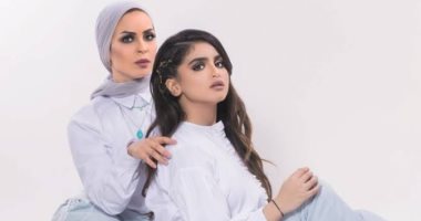 حلا الترك تحصل على حكم بسجن والدتها والأم باكية: شكرا على هدية عيد الأم