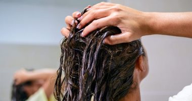 وصفات طبيعية من الموز للشعر.. ترطب وتقوى وتعالج التلف 