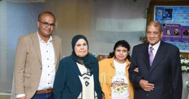 الأم المثالية لبورسعيد: كان نفسي أقابل الرئيس وحلمى هيتحقق