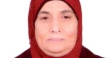 الأم المثالية بالسويس.. "ناهد" أنفقت على أبنائها بعد وفاة زوجها.. والكبيرة معيدة