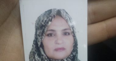 الأم المثالية بجنوب سيناء.. مدرسة امتهنت الخياطة لمواجهة أعباء الحياة وتربية الأبناء