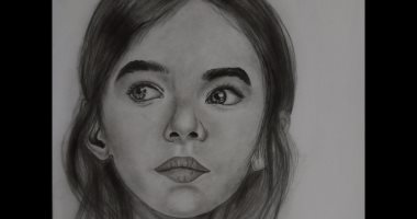 "سناء" تشارك صحافة المواطن برسومات مميزة بالرصاص والألوان