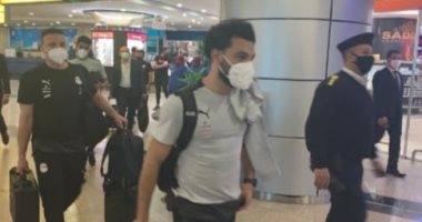 بعثة المنتخب الوطنى تطير إلى نيروبى على متن رحلة خاصة.. صور