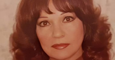 شادية فى صورة نادرة منذ نحو 40 عاما وقبل اعتزالها الفن بسنوات قليلة