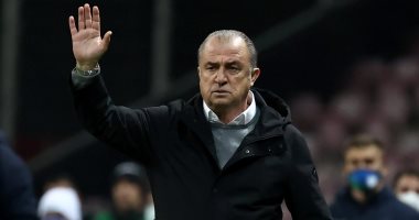 إحالة مدرب مصطفى محمد للجنة الانضباط بالاتحاد التركي بعد إهانته للحكام