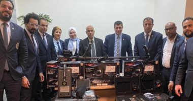 إحباط تهريب7 أجهزة كشف عن الذهب والمعادن بمطار  القاهرة   