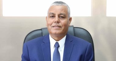 رئيس جامعة جنوب الوادى ينهى خدمة أطباء وأفراد أمن مسشتفى قنا بعد واقعة حمل مصاب على سيارة نقل