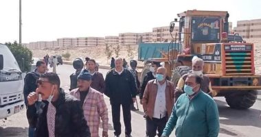 جهاز حدائق أكتوبر ينفذ حملة مكبرة لإزالة الإشغالات والتعديات بإسكان دهشور