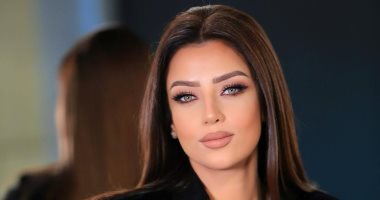 أول ظهور بعد وفاة والدتها.. رضوى الشربينى تعلن عودتها لتقديم "هى وبس" بعد غياب