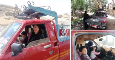 "الأسطى نعناعة".. 25 سنة تعمل على سيارة ربع نقل بالمنيا.. "رضا": ربيت أبنائى الأيتام بعربية أجرة.. أنقل عمال المحاجر من وإلى الجبل.. وتؤكد: سعيدة بعملى والناس تنظر لى بتقدير واحترام وأولادى يفتخرون بى.. صور