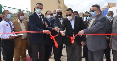 رئيس جامعة الإسكندرية يفتتح مجمع ملاعب بكلية التربية الرياضية