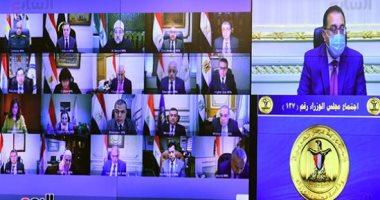 رئيس الوزراء يشدد على تطبيق إجراءات كورونا الاحترازية خلال شهر رمضان.. ويحذر من عودة ارتفاع أعداد الإصابات بالفيروس.. مصطفى مدبولى: التزام كل فرد بإجراءات الوقاية يضمن سلامة المجتمع ككل.. صور