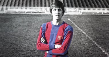 برشلونة يحيى ذكرى رحيل نجمه الهولندى الأسبق يوهان كرويف: دائماً فى قلوبنا