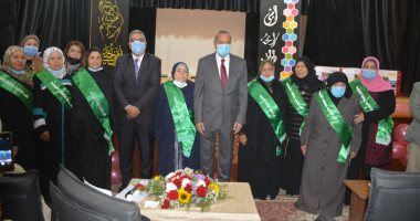 محافظ القليوبية يكرم 16 من الأمهات المثاليات بمناسبة احتفالات عيد الأم