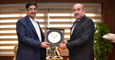وزير الطيران المدنى يلتقى وزير الحج والعمرة بالسعودية