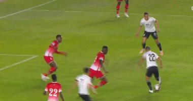 منتخب مصر يتعادل مع كينيا 1 / 1 بعد 75 دقيقة