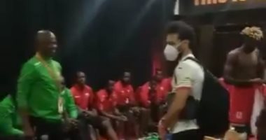 فى لفتة طيبة.. محمد صلاح يدعم  لاعبى كينيا بعد فشلهم فى التأهل للكان "فيديو"