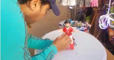 شوارع البحيرة تتزين لاستقبال رمضان.. وفانوس محمد صلاح الأكثر مبيعا.. فيديو وصور