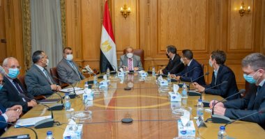 وزير الإنتاج الحربى يبحث مجالات التعاون العسكرى مع شركة تاليس العالمية